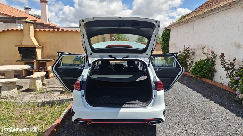 Kia Ceed SW 1.6 CRDi DCT Vision - 2