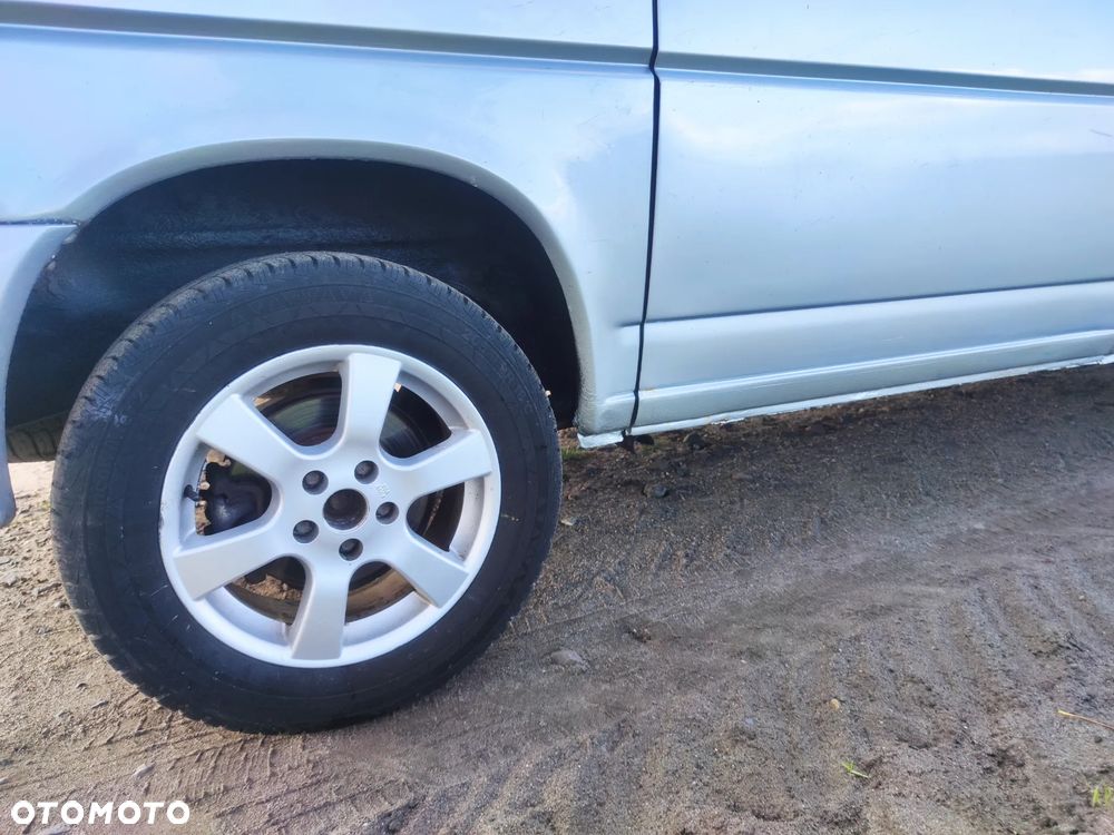 Volkswagen Multivan - 29
