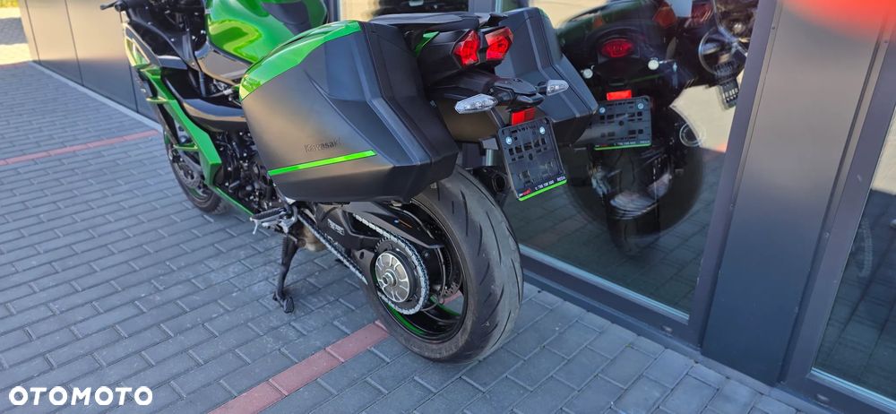 Kawasaki Ninja H2 SX - 39