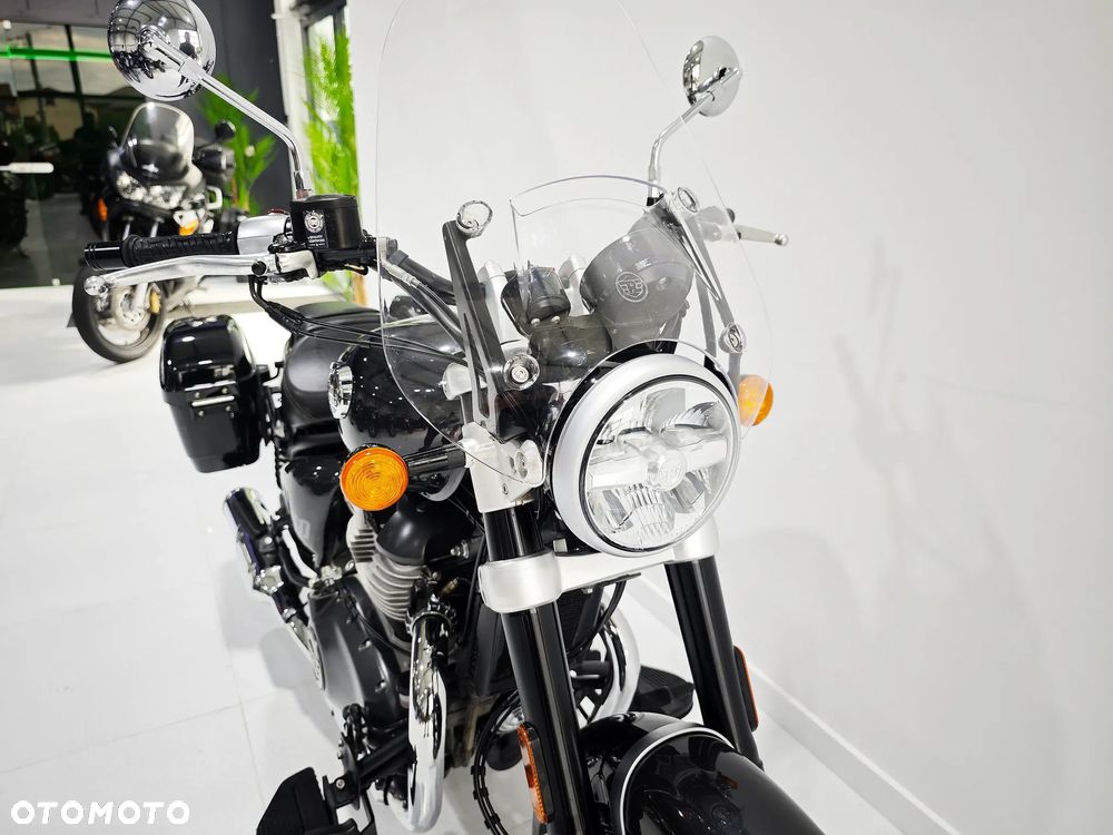 Royal Enfield Super Meteor - 9
