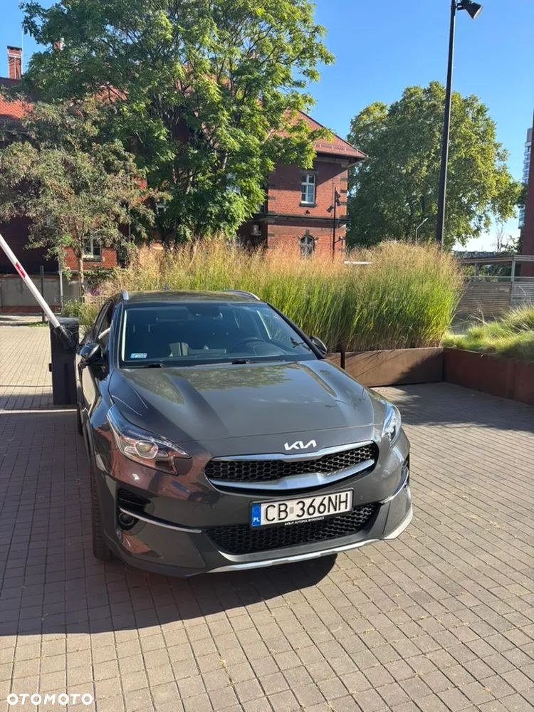 Kia XCeed 1.5 T-GDI L Business Line - 2