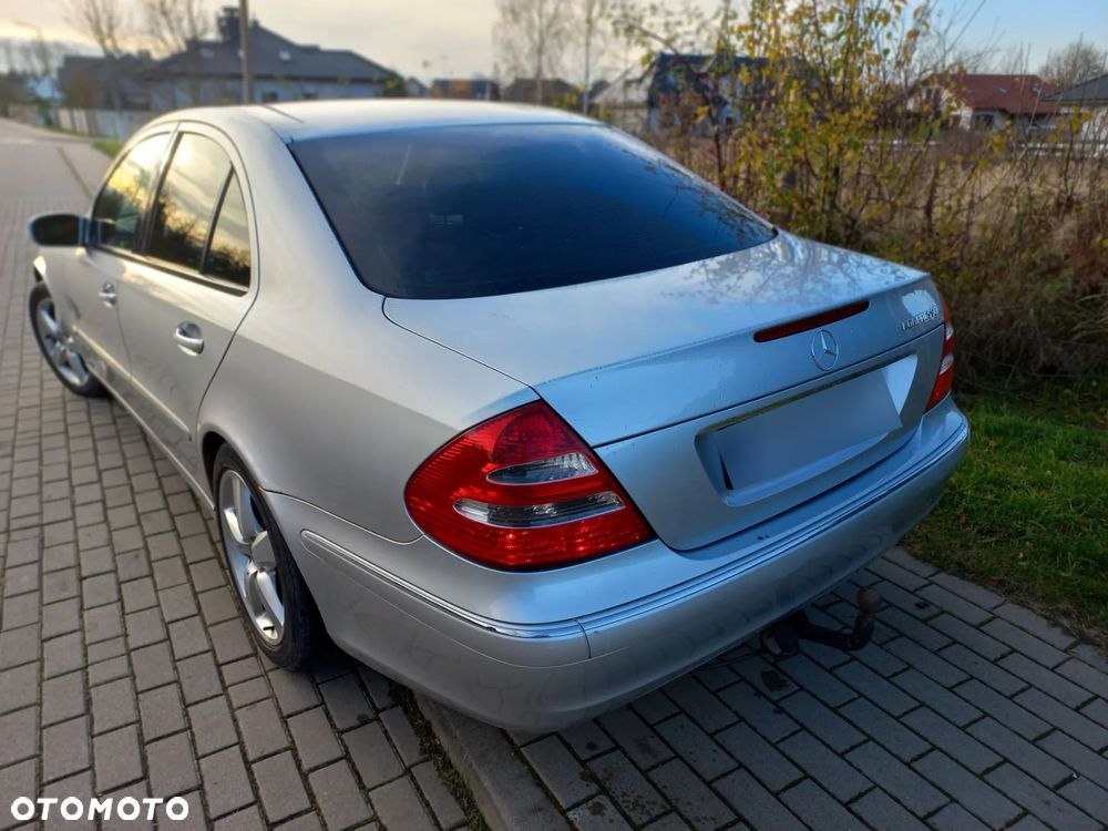 Mercedes-Benz Klasa E 200 Kompressor Automatik Elegance - 4