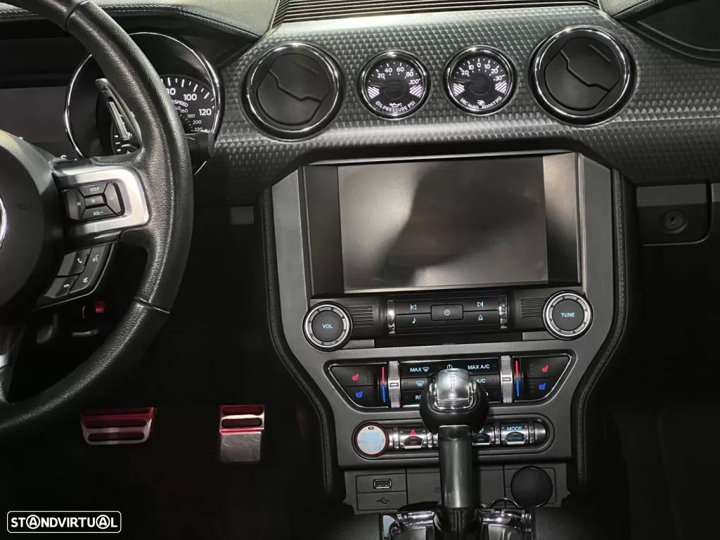 Ford Mustang 2.3i EcoBoost Aut. - 11