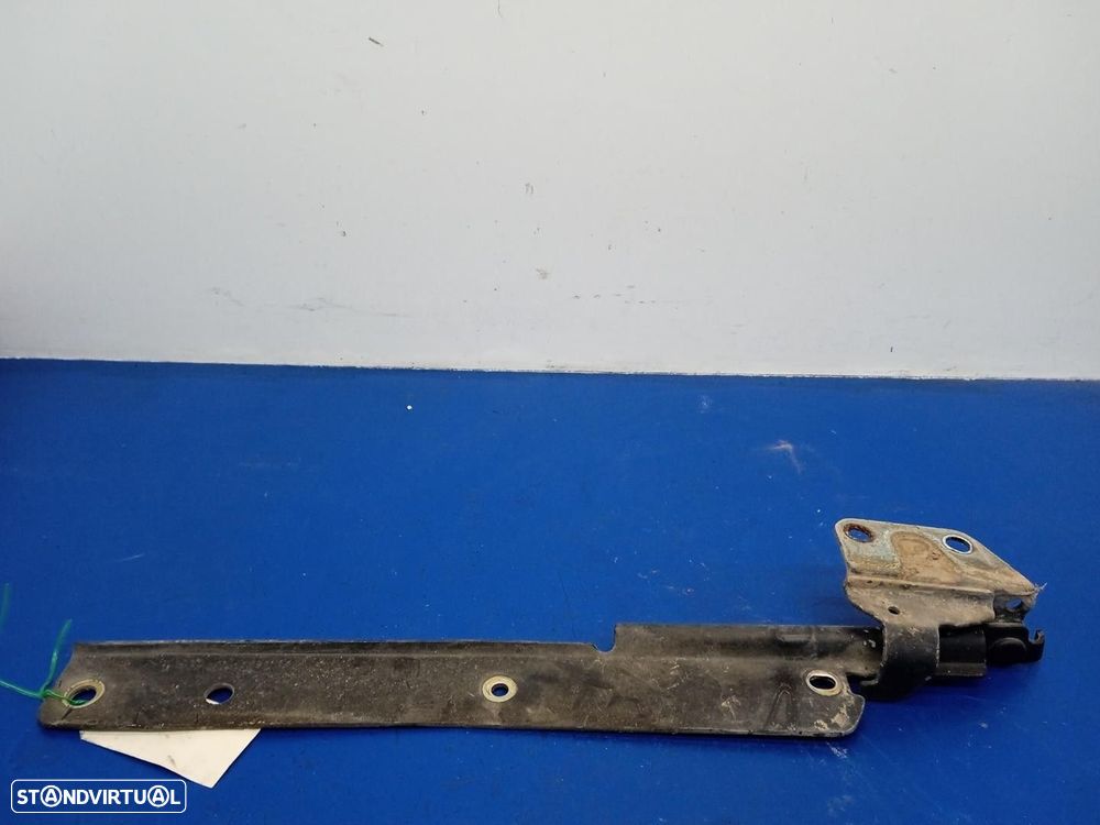 DOBRADIÇA CAPÔ ESQUERDA KIA CARNIVAL II 2006 - - 3