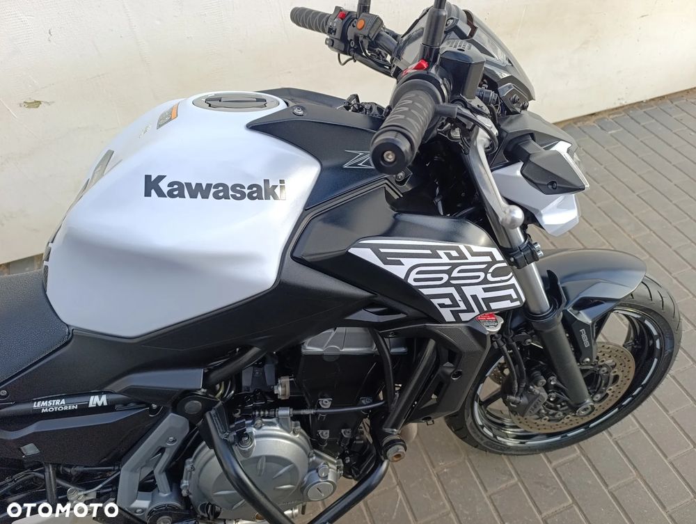 Kawasaki Z 650 - 28