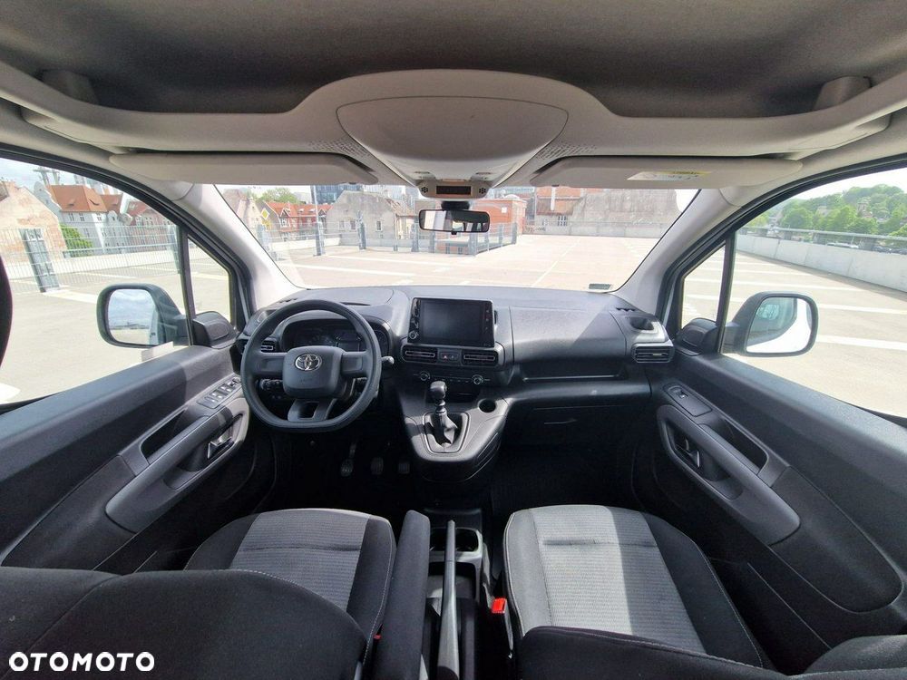 Toyota Proace City Verso 1.5 D-4D Business - 12