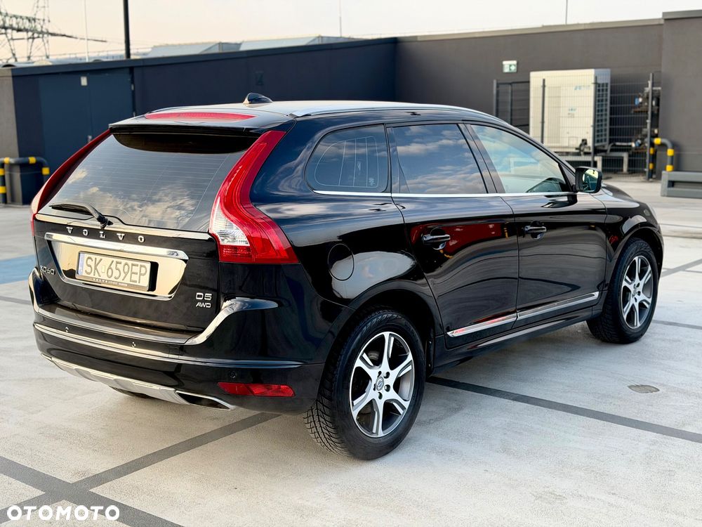 Volvo XC 60 D5 AWD Summum - 2