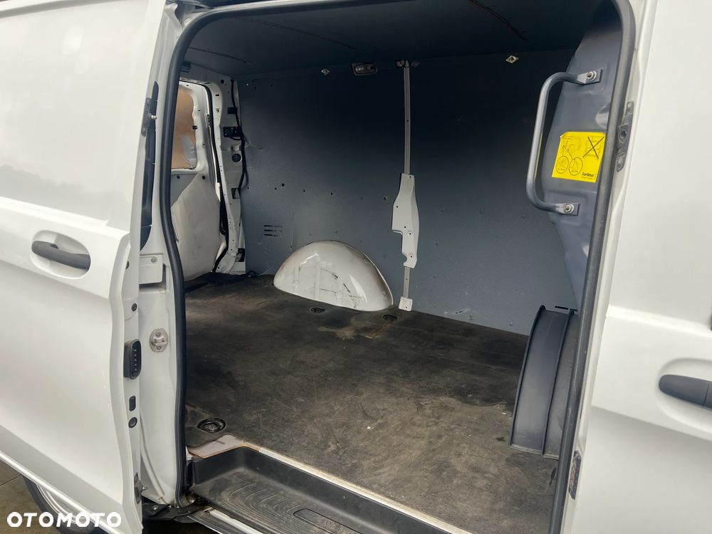 Mercedes-Benz VITO - 18