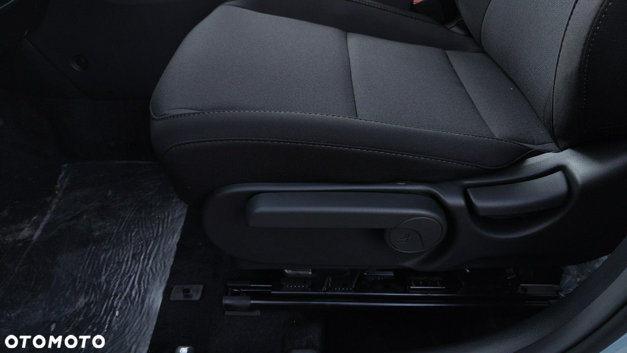 Hyundai Kona - 8