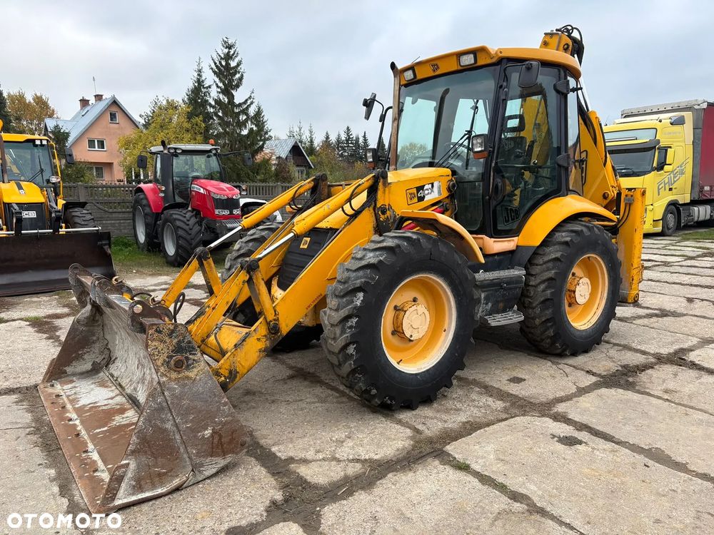 JCB 4CX - 9