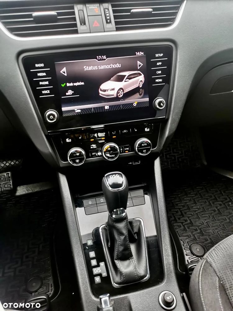 Skoda Octavia 2.0 TDI Style DSG - 11