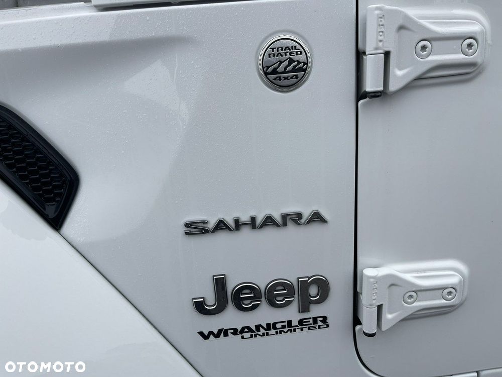 Jeep Wrangler - 9