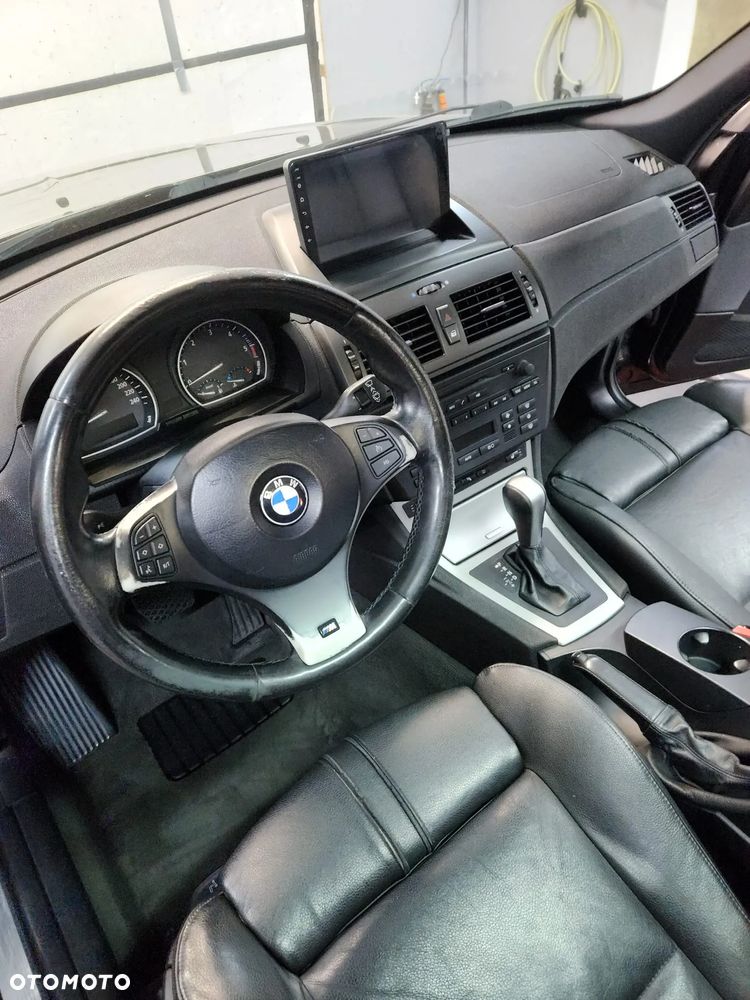BMW X3 3.0d - 17