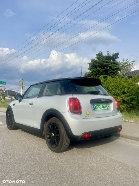 MINI Cooper SE Resolute Edition - 6