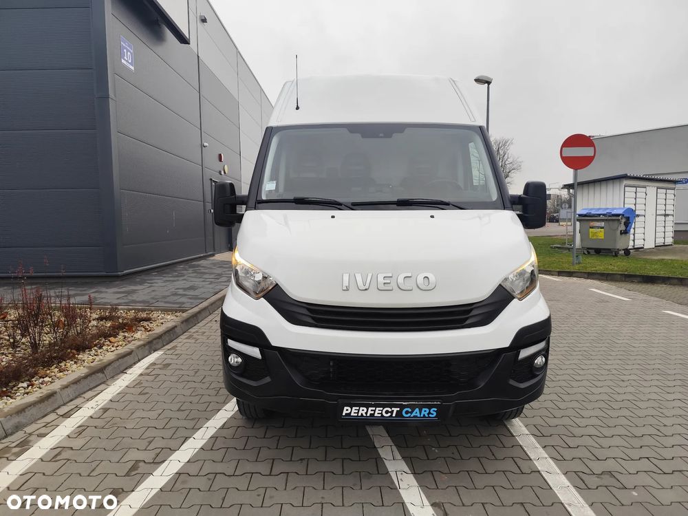 Iveco Daily 35C15 - 3