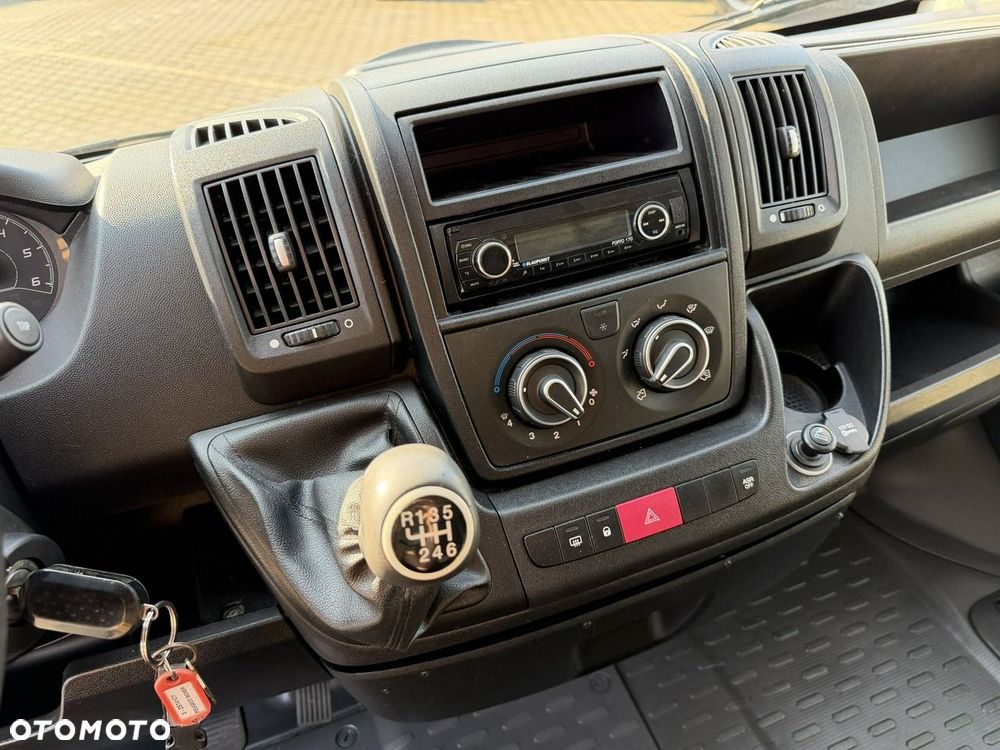 Peugeot Boxer - 25