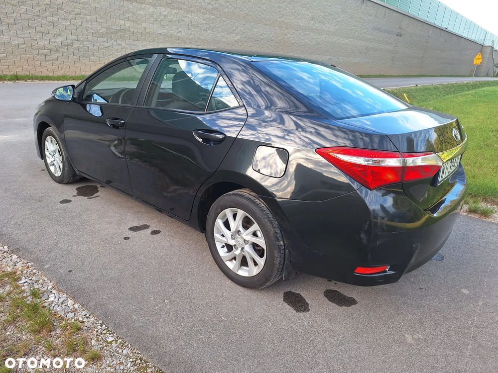 Toyota Corolla 1.6 Active - 13