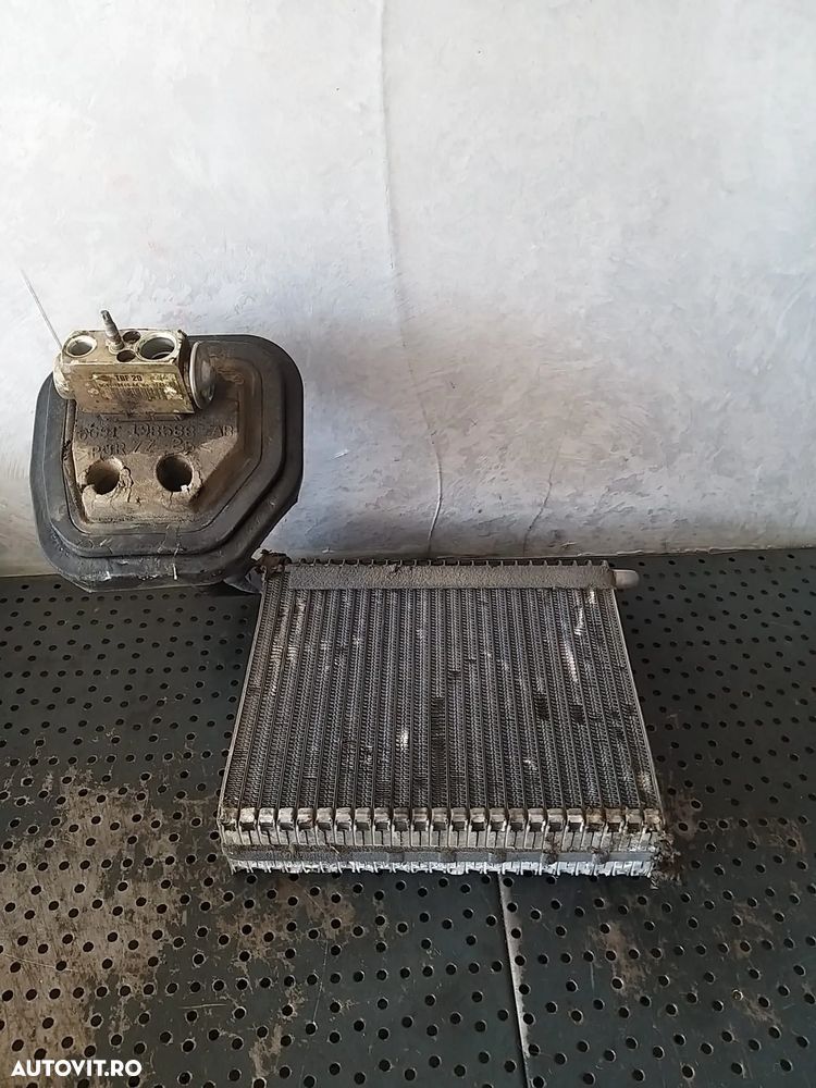 Radiator calorifer clima bord ford s max wa6 9g9119849aa - 1