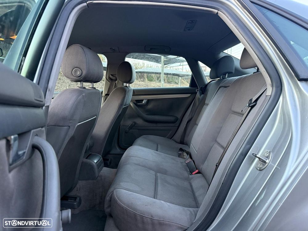 Audi A4 1.9 TDI m5 Sport - 9