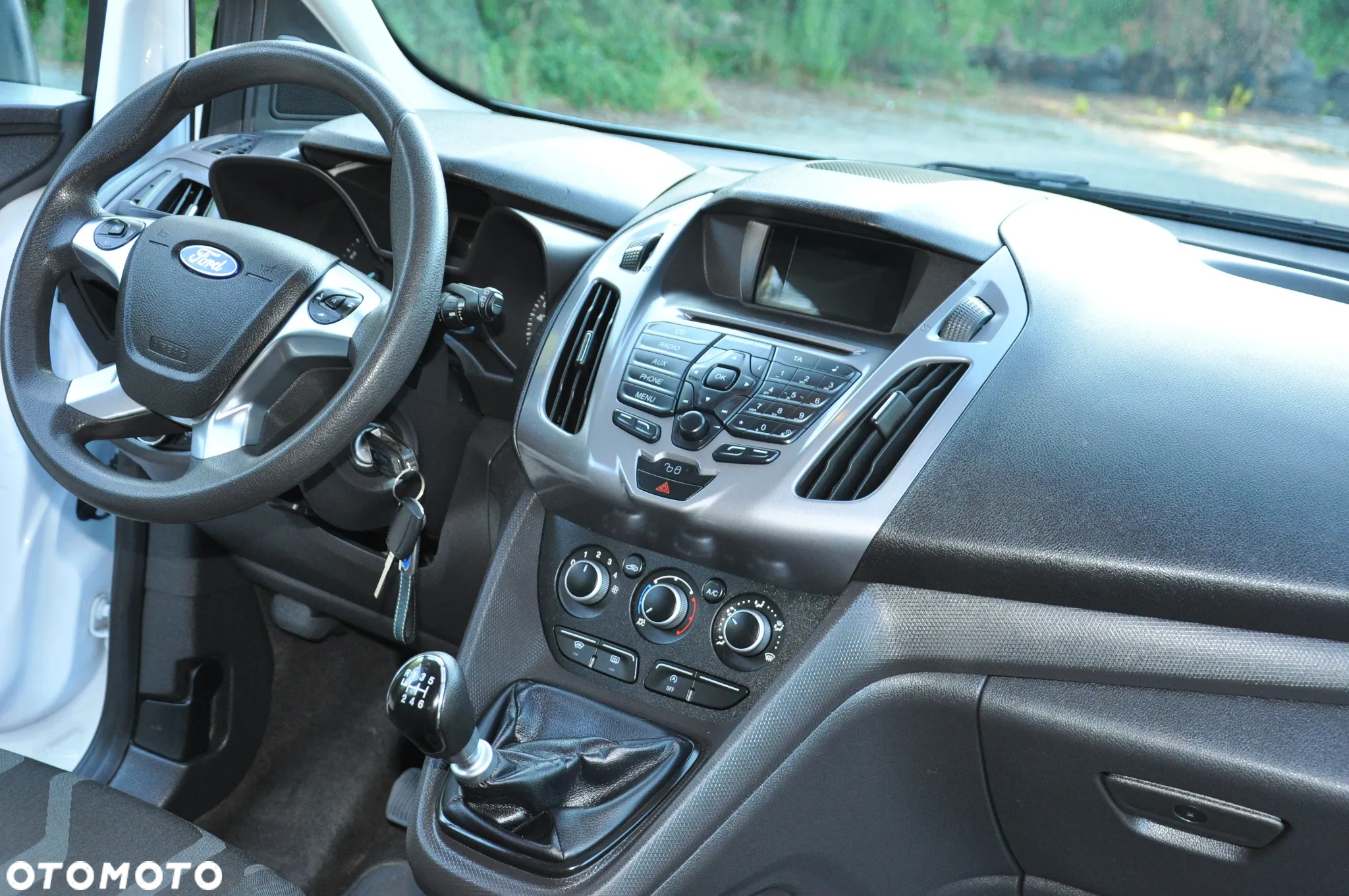 Ford Tourneo Connect - 31