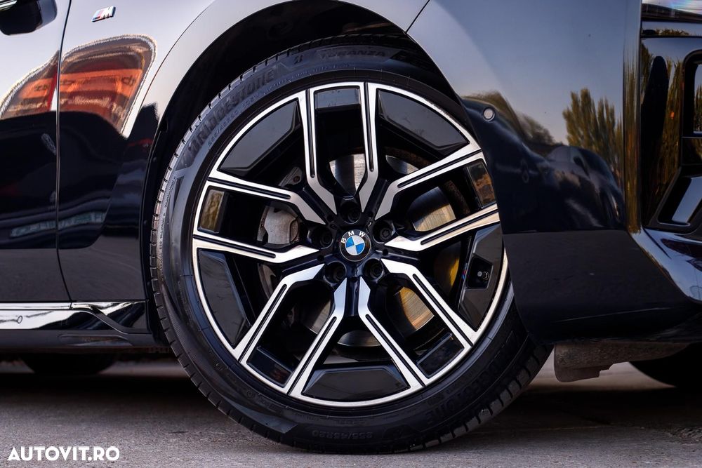BMW Seria 7 740d xDrive MHEV - 7