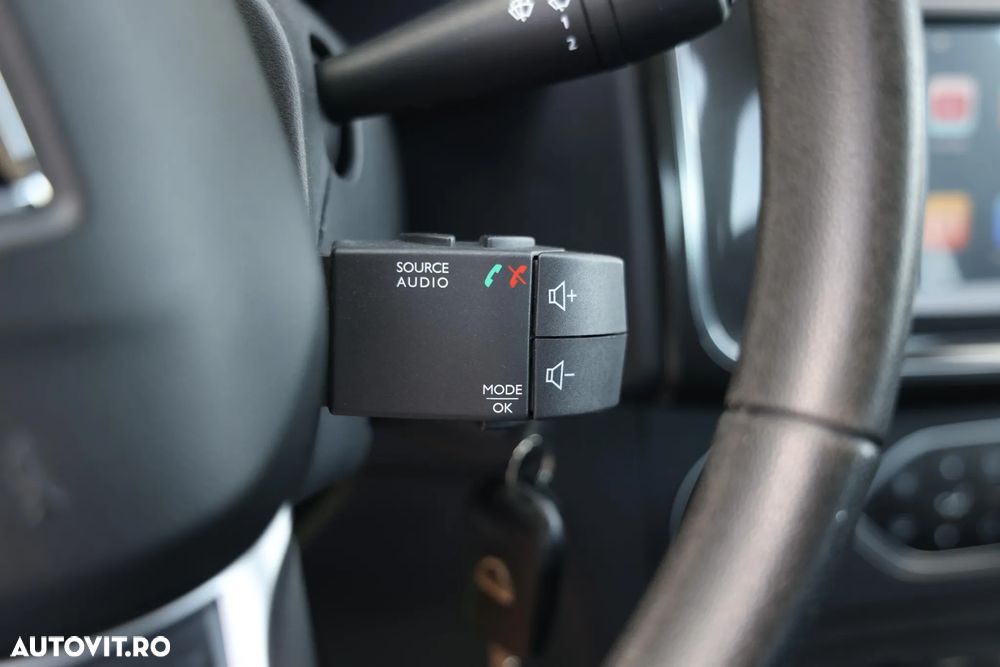 Dacia Logan 1.0 SCe Prestige - 16