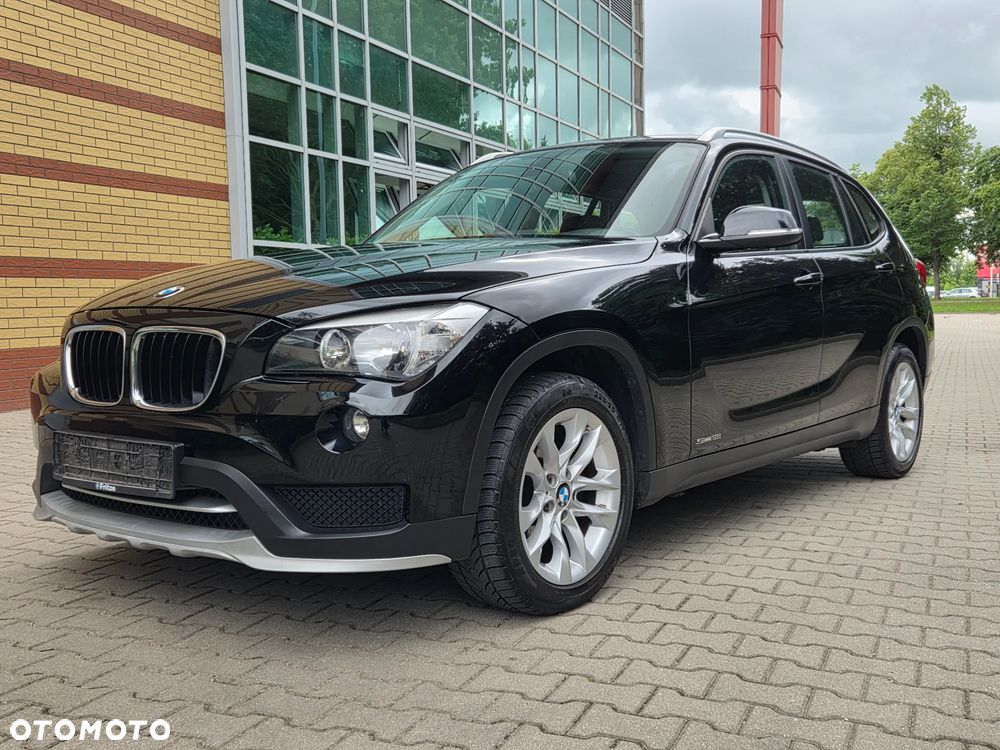BMW X1 sDrive18i xLine - 1