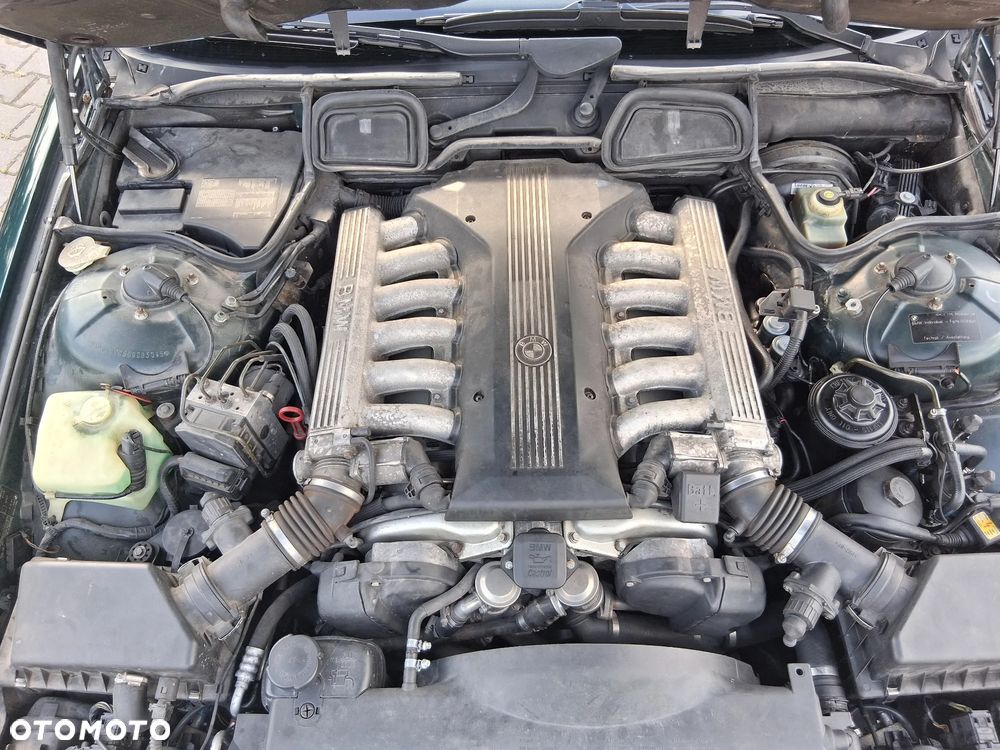 BMW Seria 7 - 2