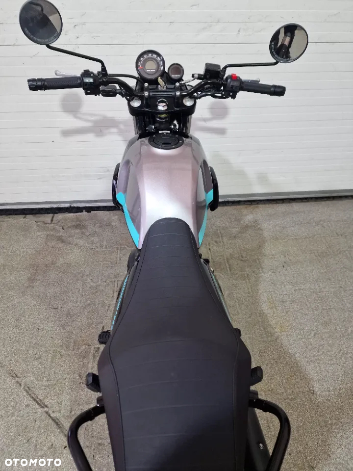 Royal Enfield Inny - 35