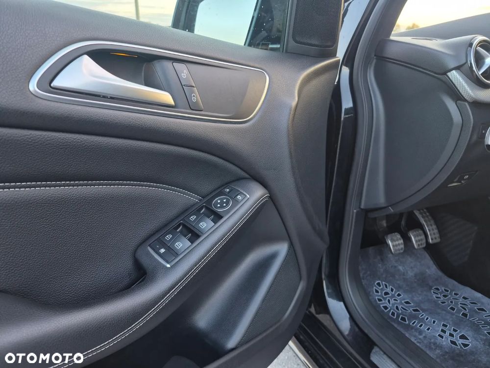 Mercedes-Benz Klasa B 200 BlueEFFICIENCY Edition 1 - 14