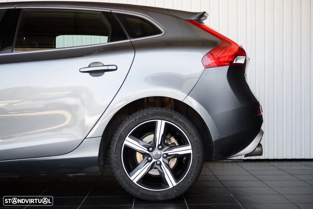 Volvo V40 1.5 T3 Sport Edition R Geartronic - 11
