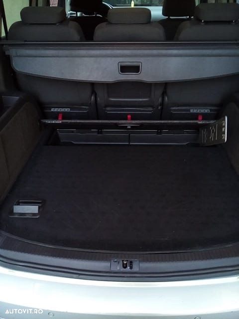 Volkswagen Touran 1.4 TSI Highline - 10