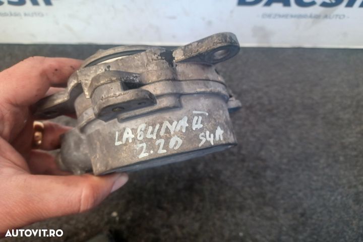Pompa vacuum mecanica 8200102535 8200102535 Renault Laguna 2 [facelif - 4
