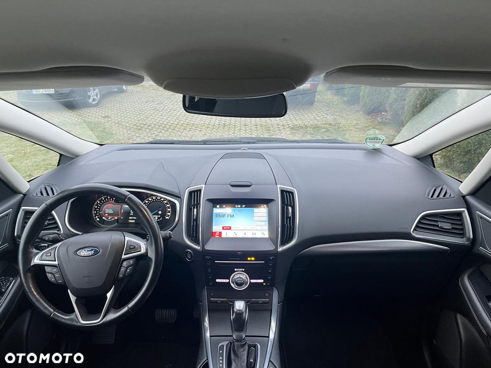 Ford S-Max - 6