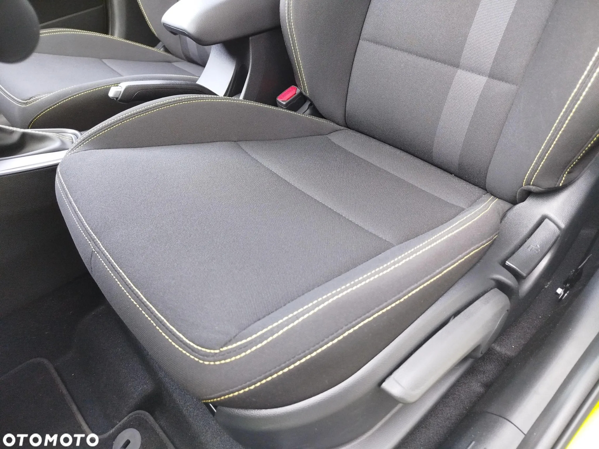 Hyundai i20 1.0 T-GDi Modern DCT - 15