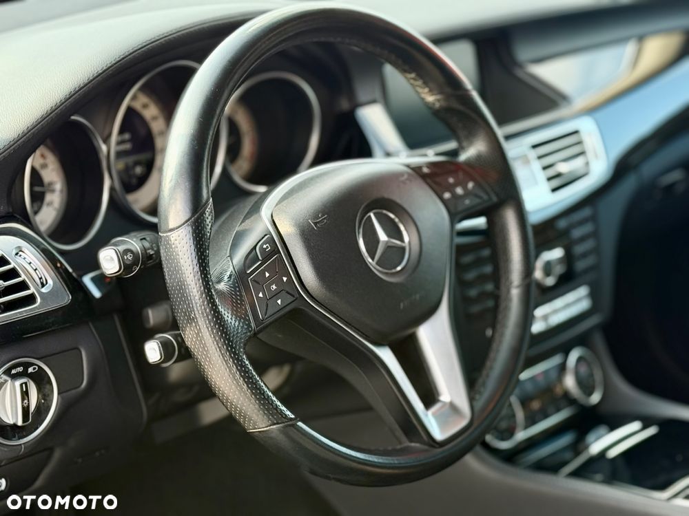 Mercedes-Benz CLS 350 d 4-Matic - 21