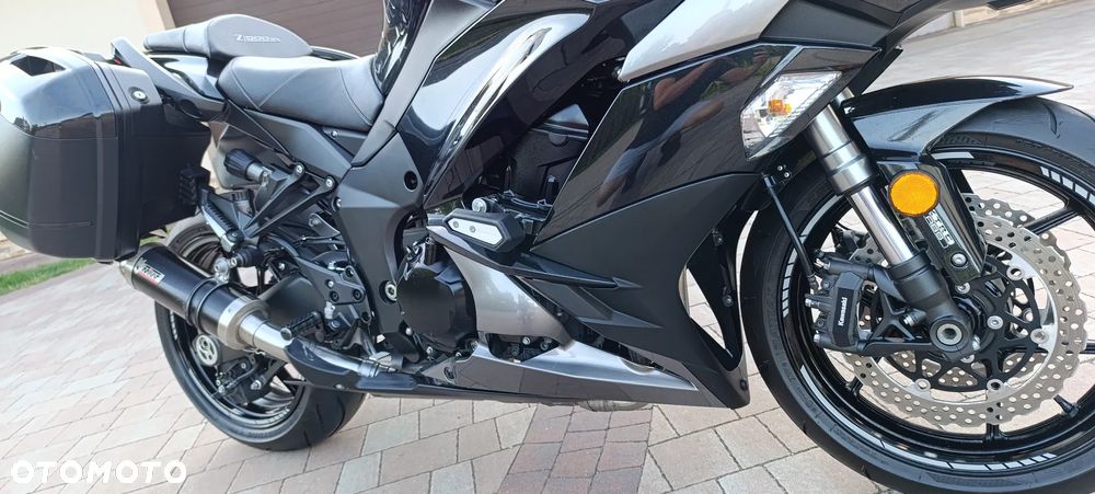 Kawasaki Ninja 1000 SX - 29