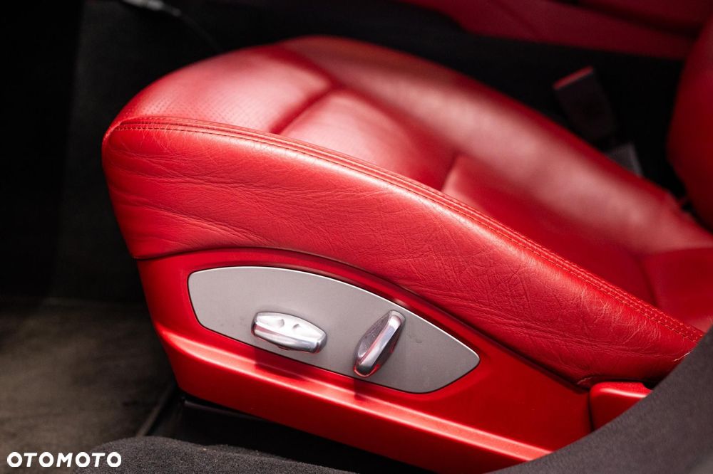 Porsche Panamera - 28