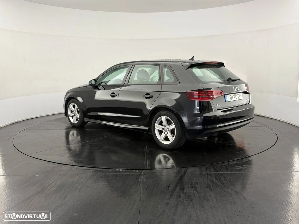 Audi A3 Sportback 1.6 TDI - 3