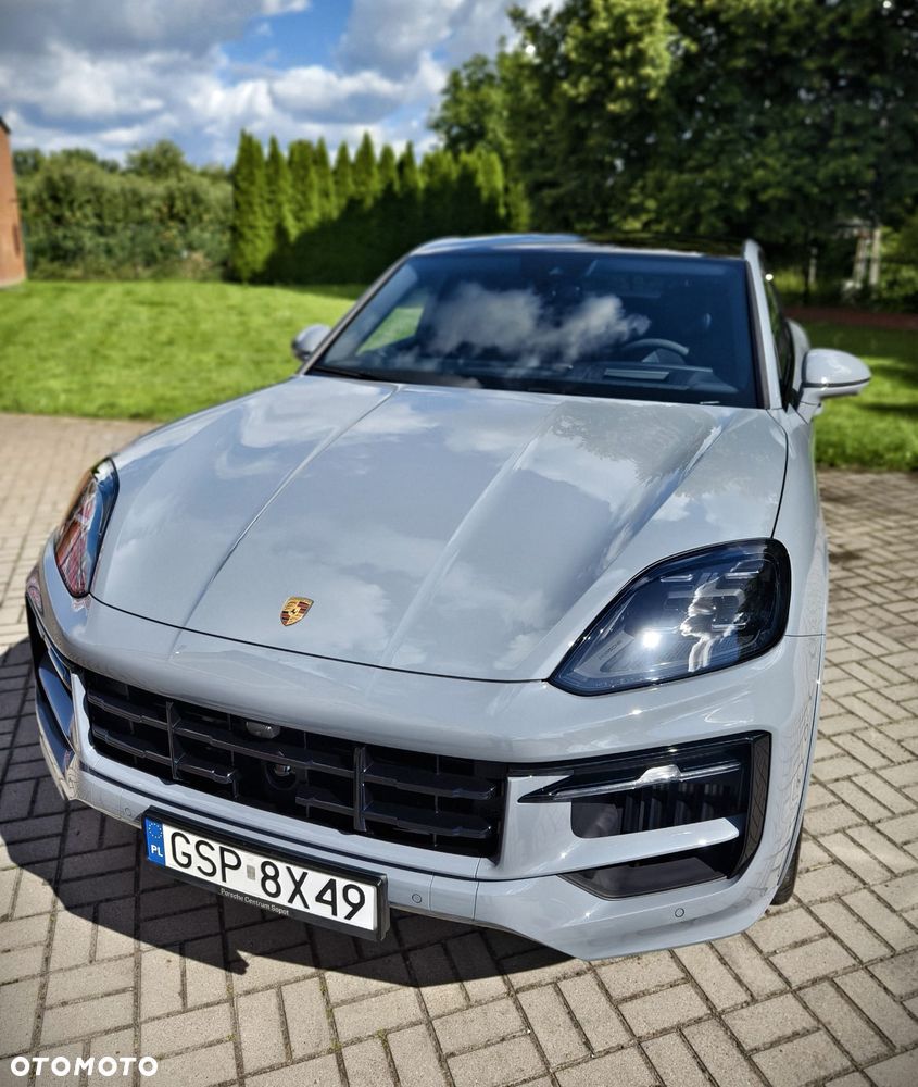 Porsche Cayenne Standard - 1