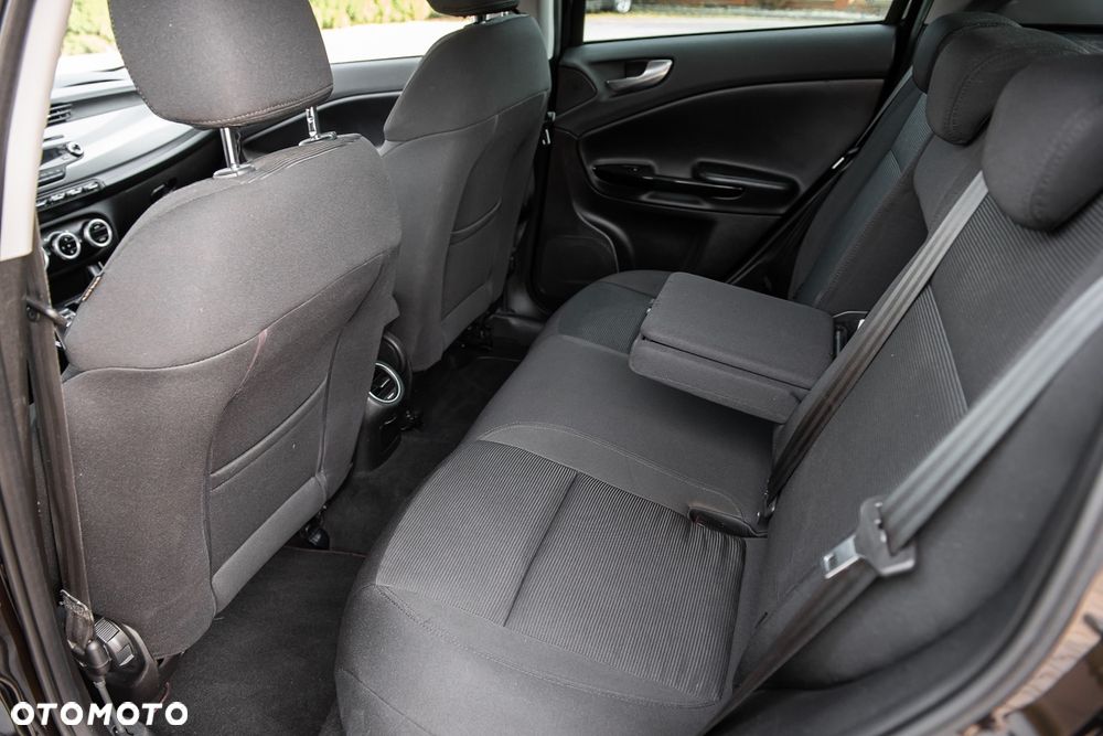 Alfa Romeo Giulietta 1.4 TB 16V - 21