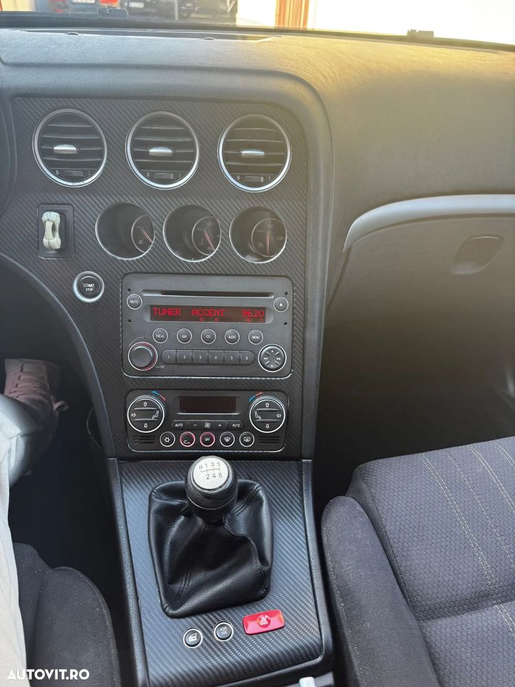 Alfa Romeo 159 1.9 Multijet Distinctive - 11