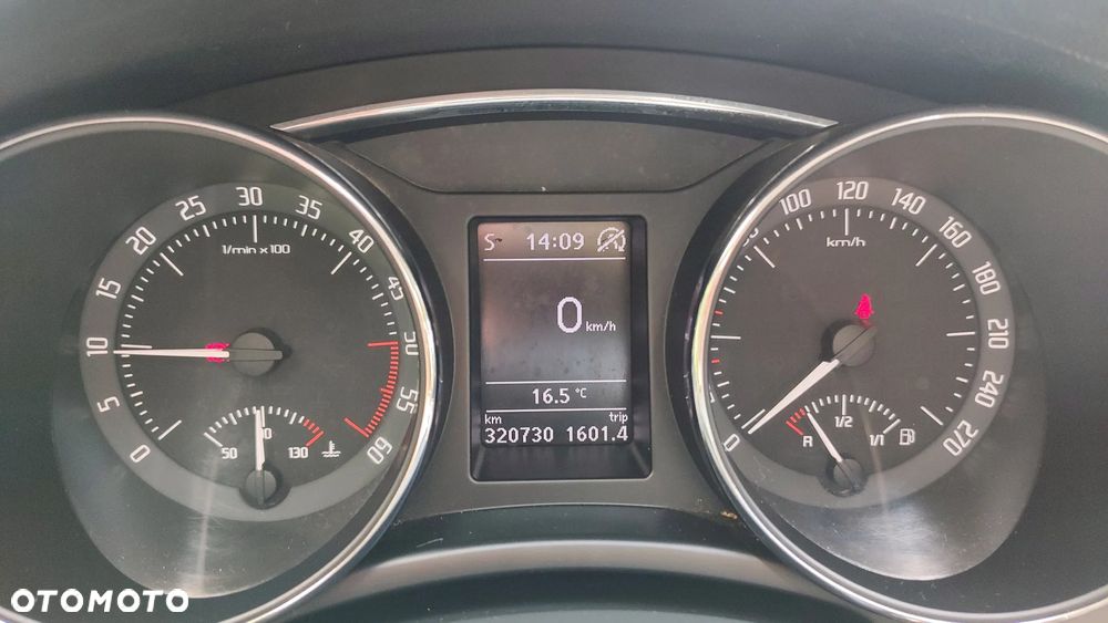 Skoda Superb - 14