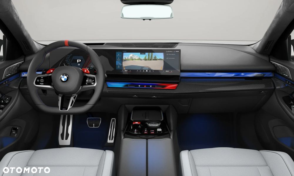 BMW M5 xDrive - 10