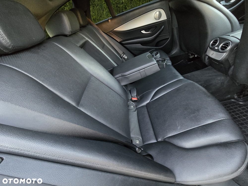 Mercedes-Benz Klasa E 200 d 9G-TRONIC Exclusive - 13