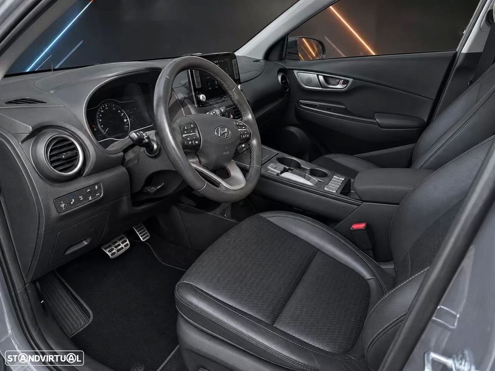 Hyundai Kauai 64 kWh Premium+P.Premium - 24
