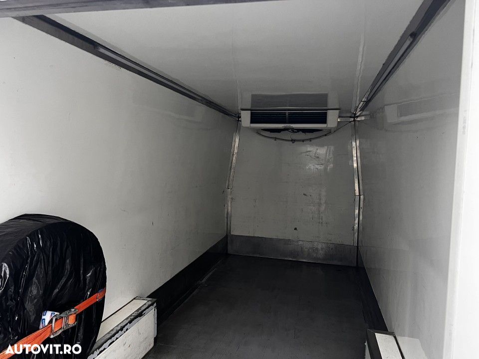 Volkswagen Crafter - 23