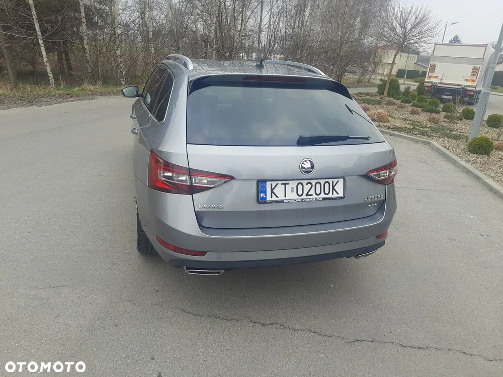 Skoda Superb 2.0 TSI 4x4 Ambition DSG - 32