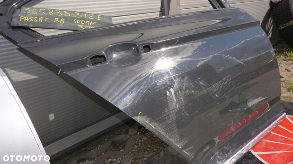 DRZWI PRAWY TYŁ PRAWE SKODA RAPID 12- SREBRNE - 4