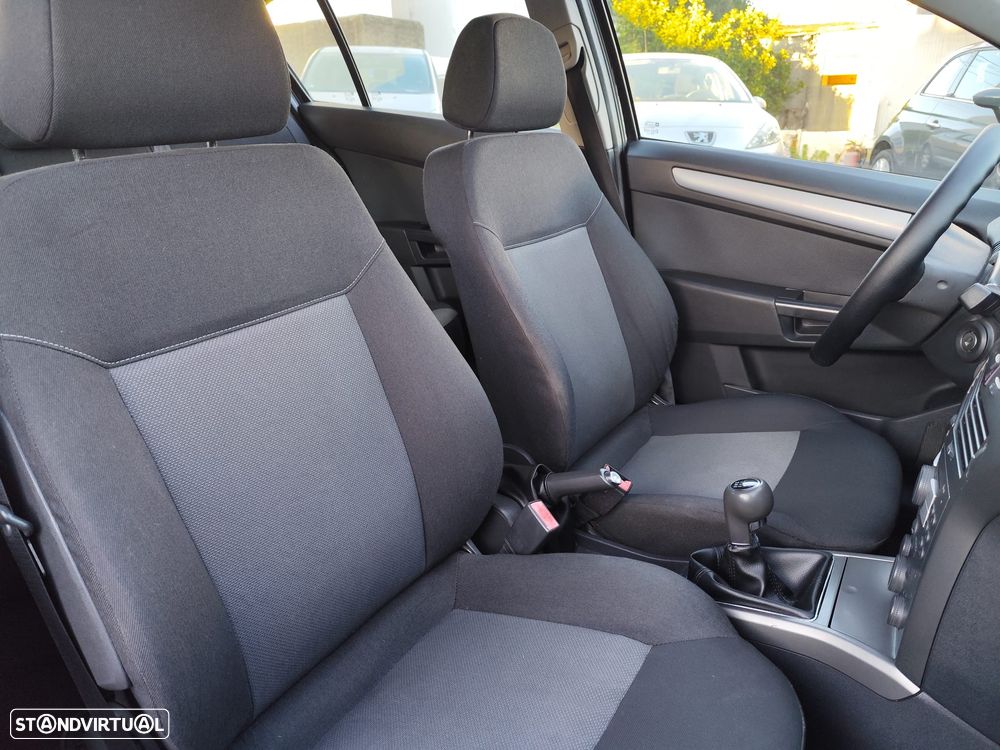 Opel Astra 1.3 CDTi Edition - 9